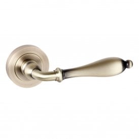 Old English Wrexham Lever on Round Rose - Matt Antique Brass