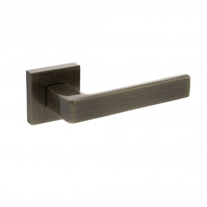 Atlantic Status Montana Designer Lever on S4 Square Rose - Antique Brass