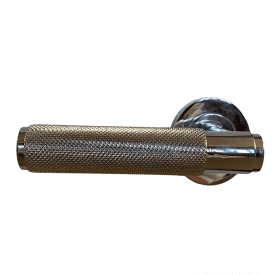 Knurled Lever on Round Rose Lever Door Handle - Polished Chrome