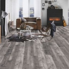 Atlantic 10 Blackwater Oak 10mm Moisture Resistant Laminate Flooring (K413)