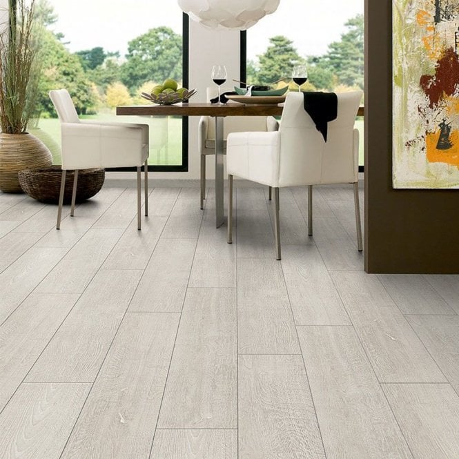 Krono Original Novella Atlas Oak 8mm Laminate Flooring (K031)