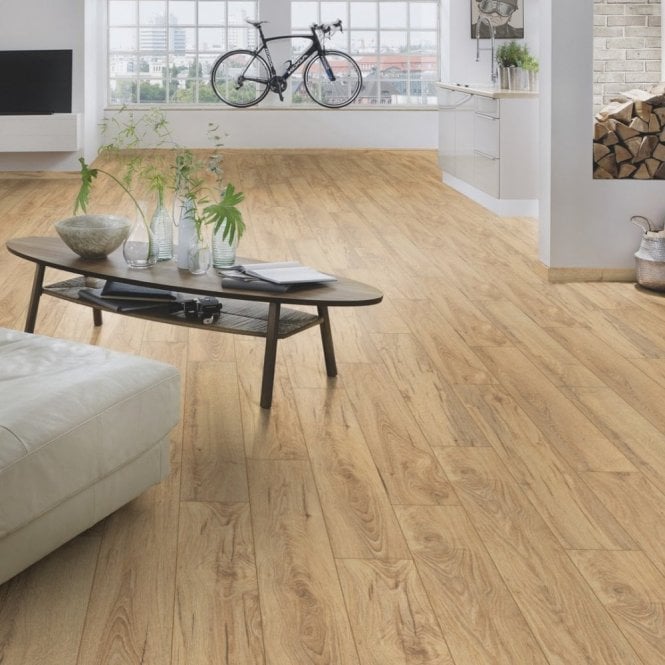 Krono Original Super Natural 8mm Armoury Oak Laminate Flooring (K419)