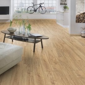 Super Natural 8mm Armoury Oak Laminate Flooring (K419)