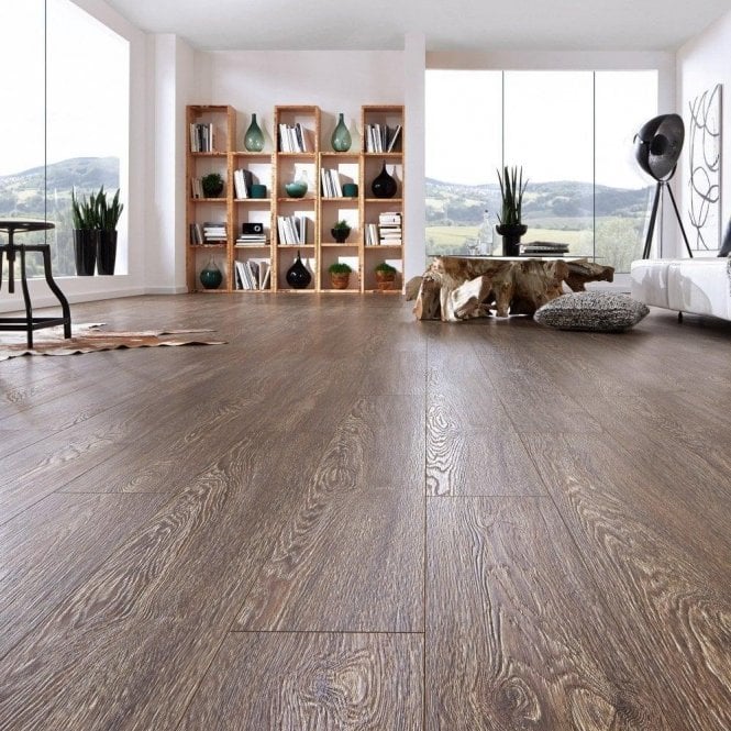 Krono Original Vintage Classic 10mm Bourbon Oak Laminate Flooring (K052)